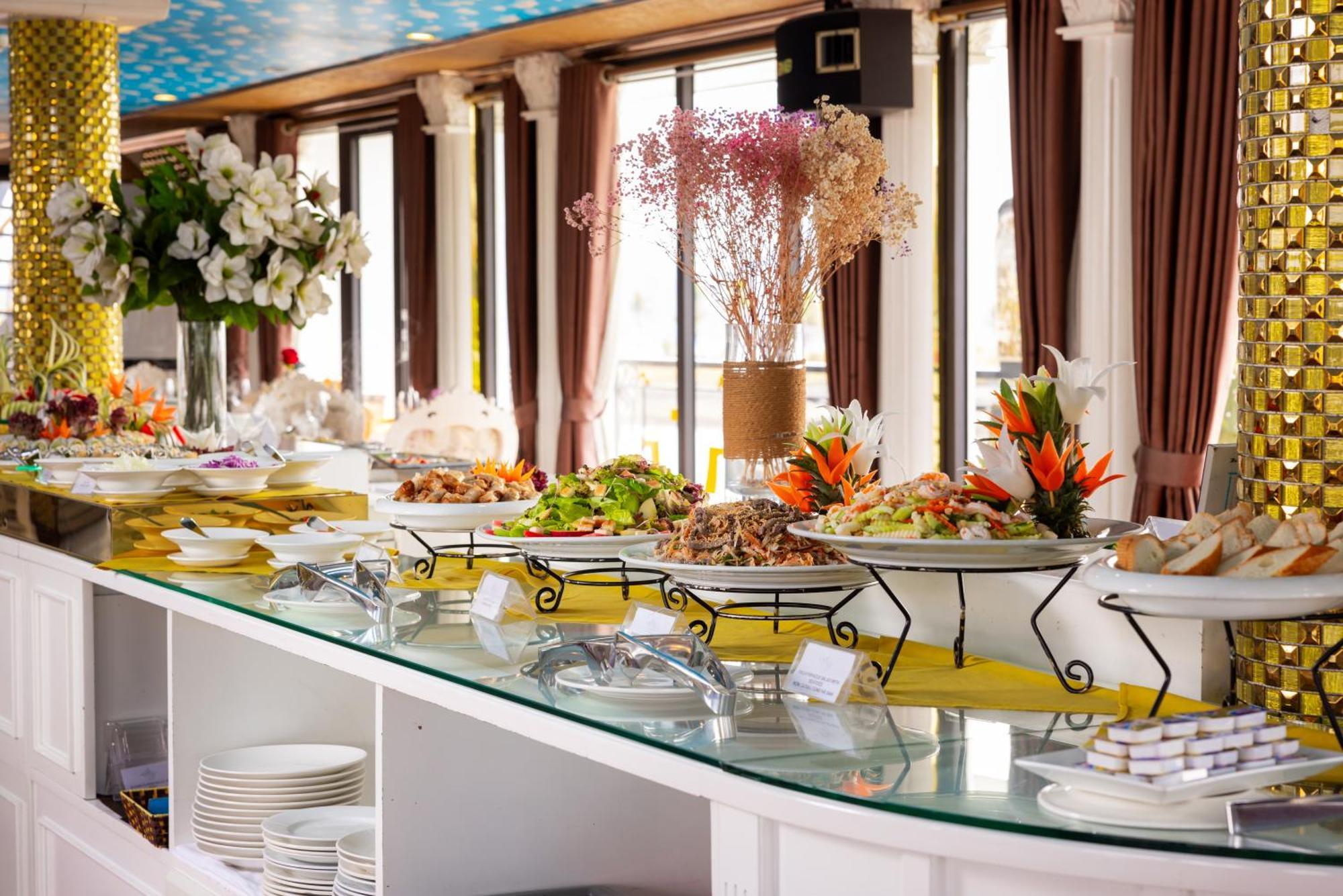 Halong Aquamarine Royal Cruise Hotel Ha Long Exterior foto